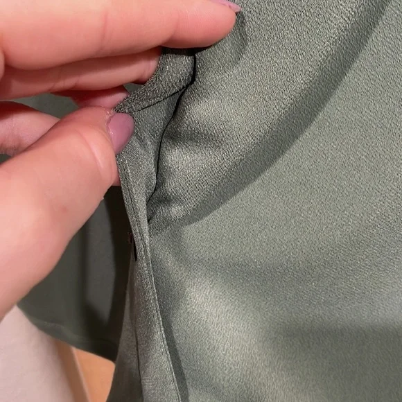 Button front Tee - Picture 6 of 8